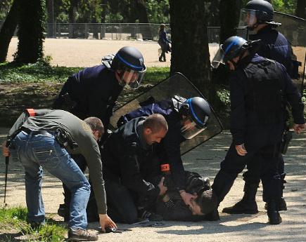 Les 6 BAC et le chat noir
